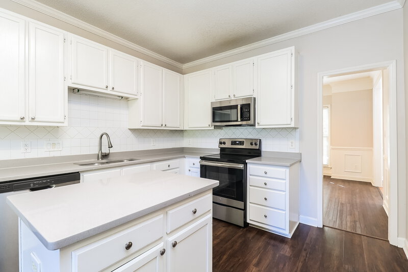 2,635/Mo, 12400 Henderson Hill Rd Huntersville, NC 28078 Kitchen View