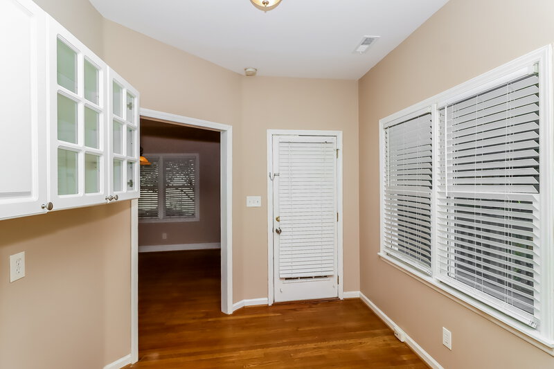 1,800/Mo, 9419 Holly Bend Ln Huntersville, NC 28078 Living Room View 2