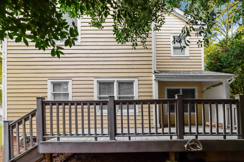 1,800/Mo, 9419 Holly Bend Ln Huntersville, NC 28078 Rear View 2