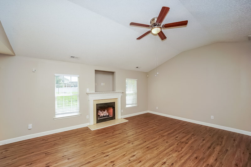 1,845/Mo, 5020 Wheat Dr SW Concord, NC 28027 Living Room View