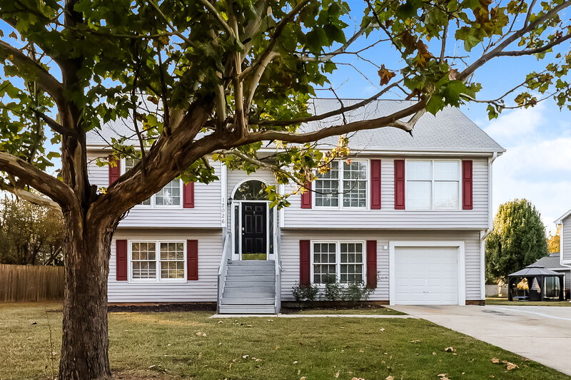 2,145/Mo, 12026 Lazy Willow Ln Charlotte, NC 28273 External View