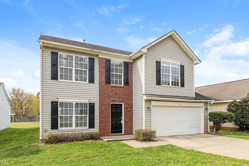 2,535/Mo, 3011 Mallard Forest Dr Charlotte, NC 28269 Misc View