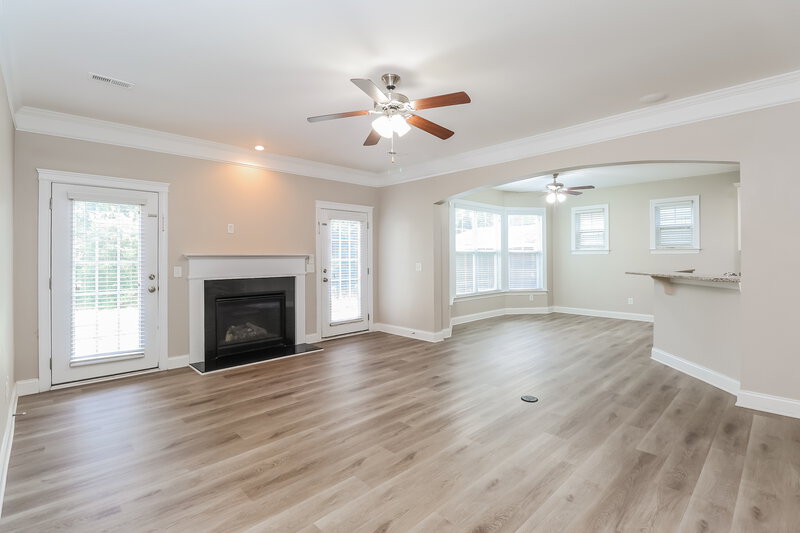 4,085/Mo, 8020 Whitehawk Hill Rd Waxhaw, NC 28173 Living Room View