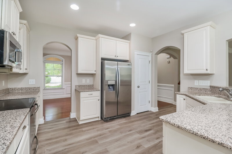 4,085/Mo, 8020 Whitehawk Hill Rd Waxhaw, NC 28173 Kitchen View