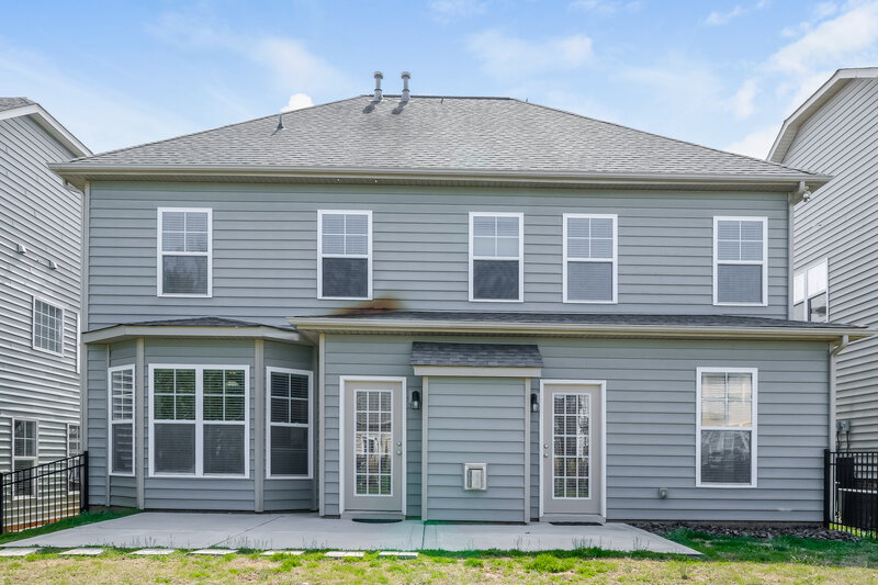 5,950/Mo, 8020 Whitehawk Hill Rd Waxhaw, NC 28173 Rear View