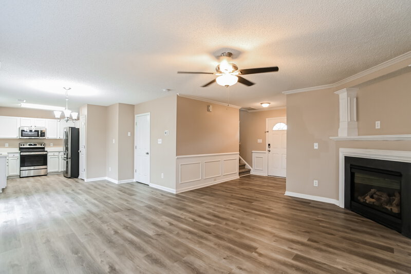 3,410/Mo, 14920 Jerpoint Abby Dr Charlotte, NC 28273 Living Room View 3