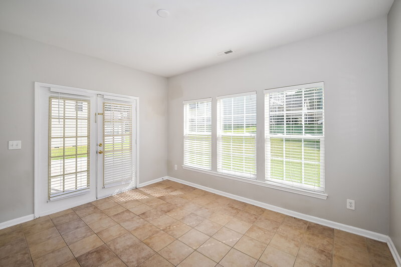 2,585/Mo, 7215 Hathaway Ct Harrisburg, NC 28075 Bonus Room View
