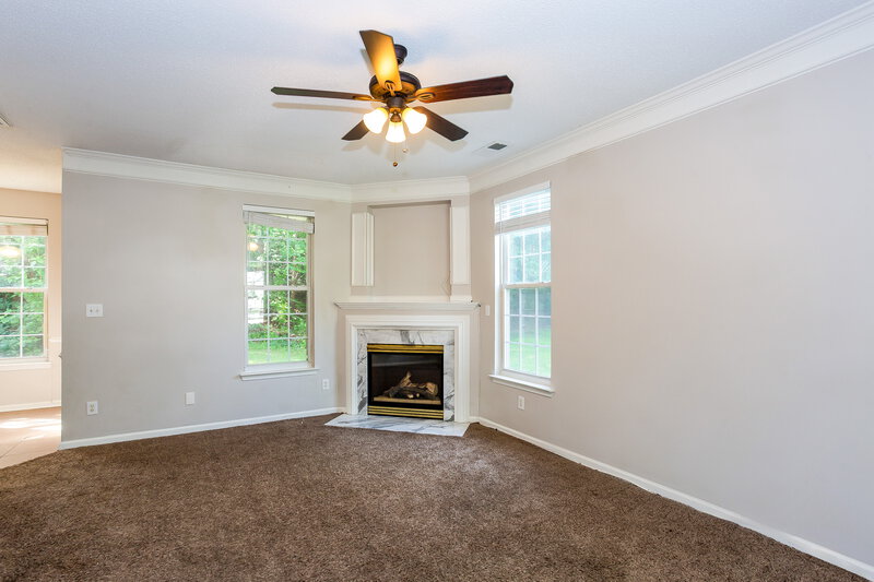 0/Mo, 7530 Wilkins Terrace Dr Charlotte, NC 28269 Living Room View