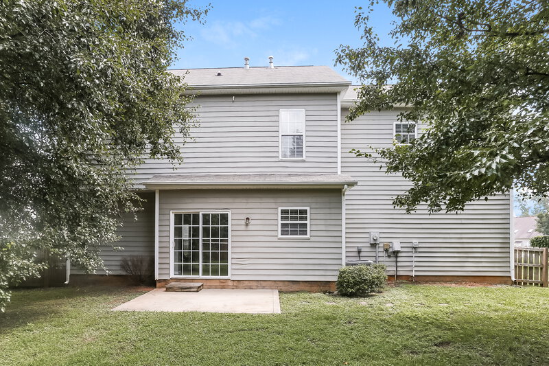 2,155/Mo, 9127 Swallow Tail Ln Charlotte, NC 28269 Rear View 2