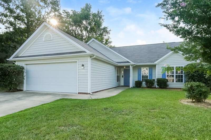 2,070/Mo, 4004 Lake Park Rd Indian Trail, NC 28079 Front View 2