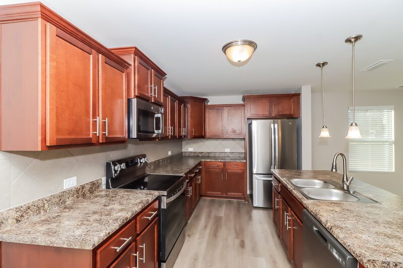 2,105/Mo, 715 Spencer Ln Kannapolis, NC 28081 Kitchen View 2