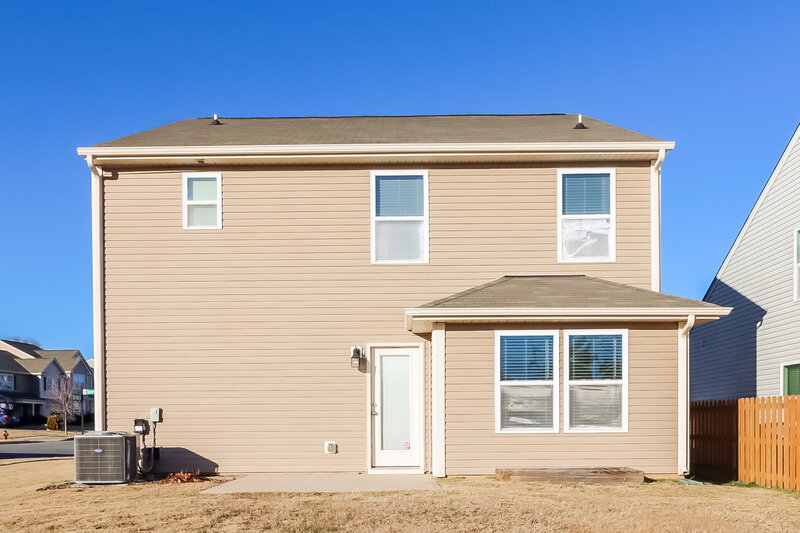 2,105/Mo, 715 Spencer Ln Kannapolis, NC 28081 Rear View 2