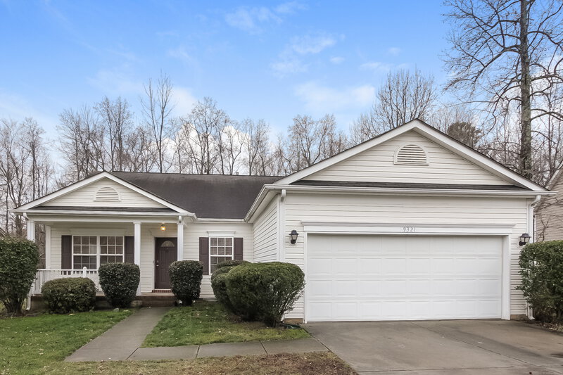2,195/Mo, 9321 White Aspen Pl Charlotte, NC 28269 Front View 2