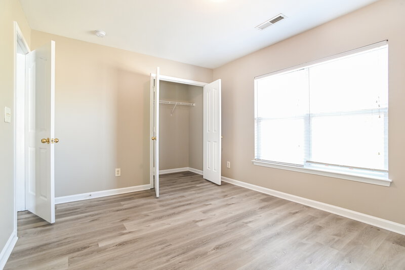 1,860/Mo, 1344 Bray Dr Charlotte, NC 28214 Bedroom View 2