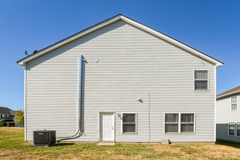 1,860/Mo, 1344 Bray Dr Charlotte, NC 28214 Rear View