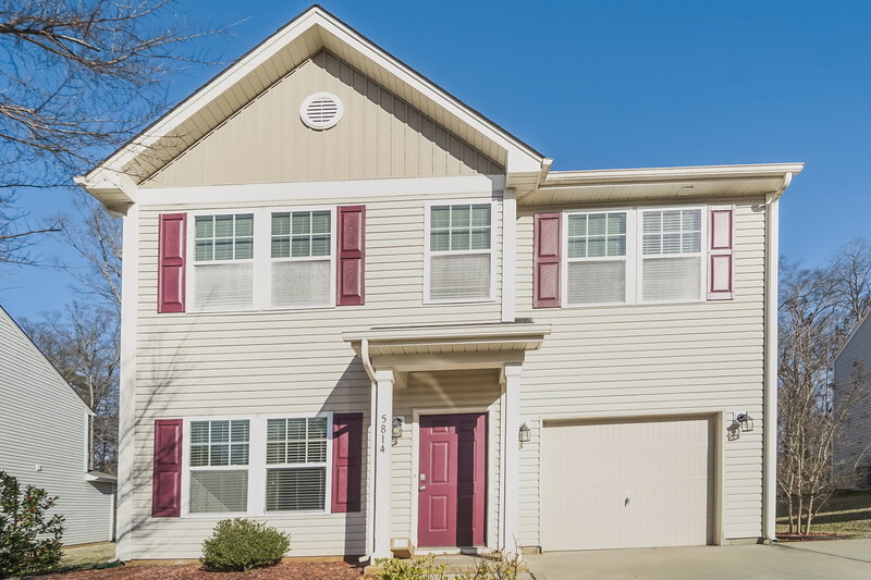 1,730/Mo, 5814 Ringneck Rd Charlotte, NC 28216 Front View