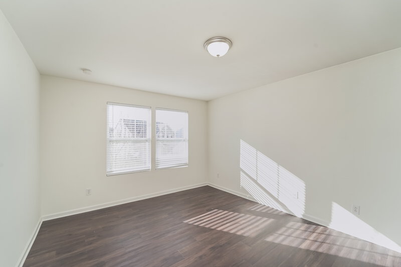 1,730/Mo, 5814 Ringneck Rd Charlotte, NC 28216 Main Bedroom View