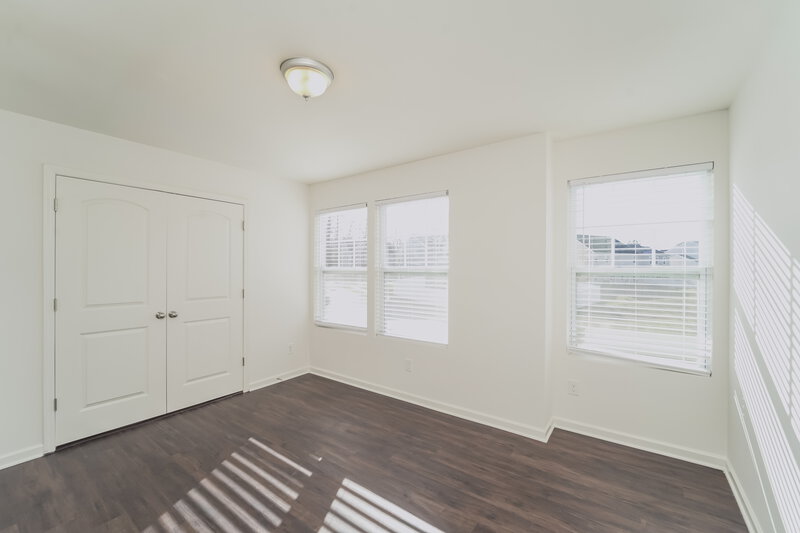 1,730/Mo, 5814 Ringneck Rd Charlotte, NC 28216 Bedroom View