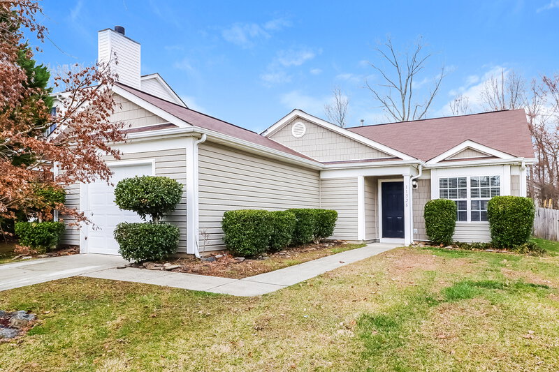 1,810/Mo, 11326 Northwoods Forest Dr Charlotte, NC 28214 Misc View 2