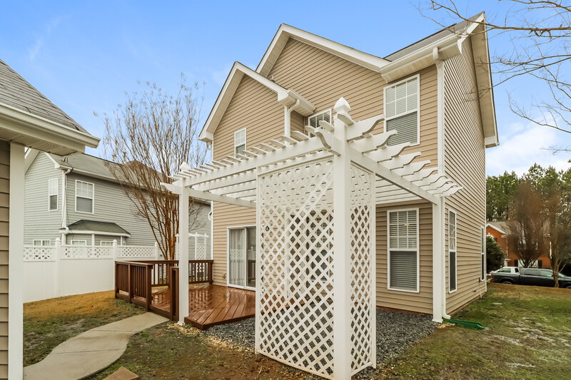 2,890/Mo, 8153 Rolling Meadows Ln Huntersville, NC 28078 Rear View 2