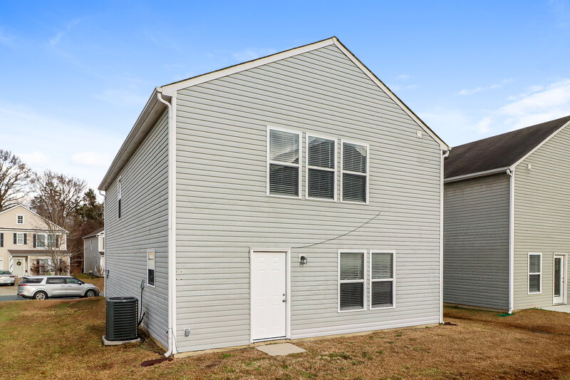 1,860/Mo, 4243 Kellybrook Dr Concord, NC 28025 Rear View 3