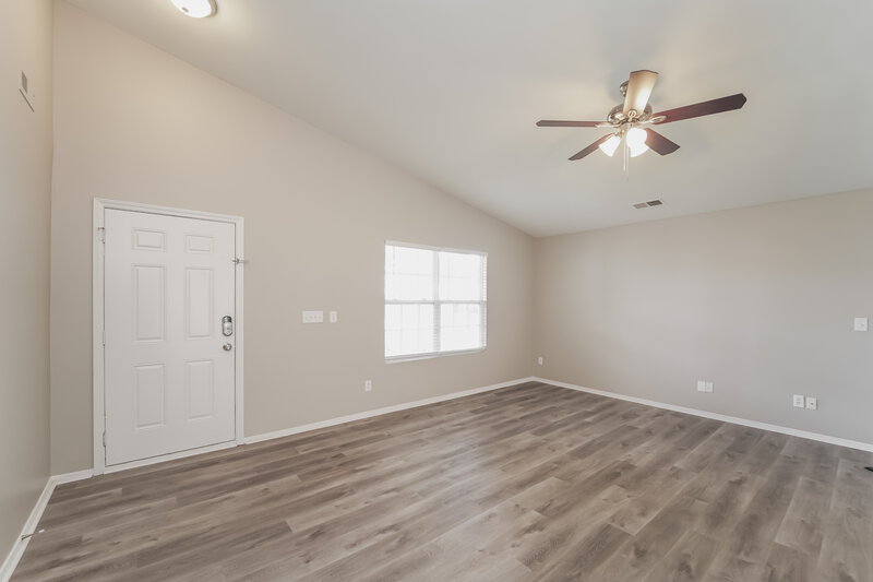 1,985/Mo, 5221 Valcourt Rd Charlotte, NC 28216 Misc View 3
