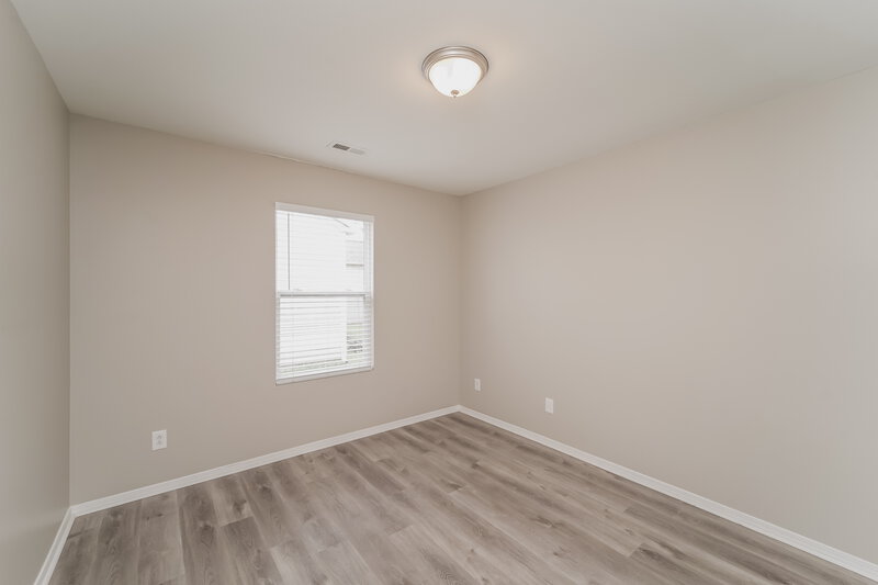 1,985/Mo, 5221 Valcourt Rd Charlotte, NC 28216 Misc View 12