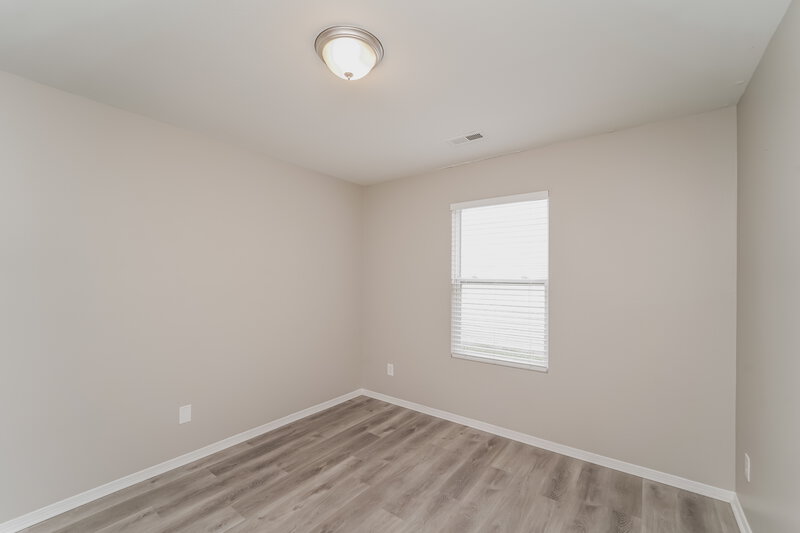 1,985/Mo, 5221 Valcourt Rd Charlotte, NC 28216 Misc View 14