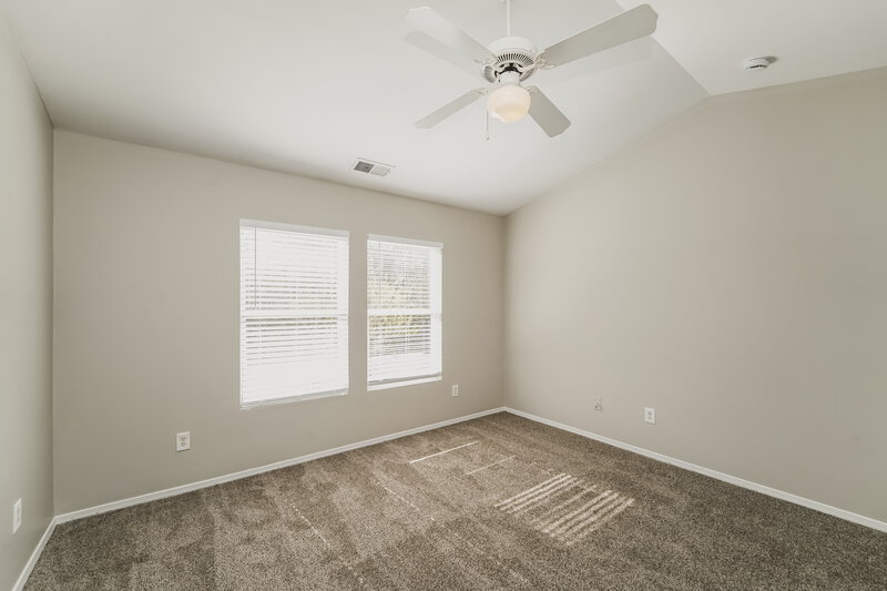 1,910/Mo, 2527 Buckleigh Dr Charlotte, NC 28215 Misc View 6