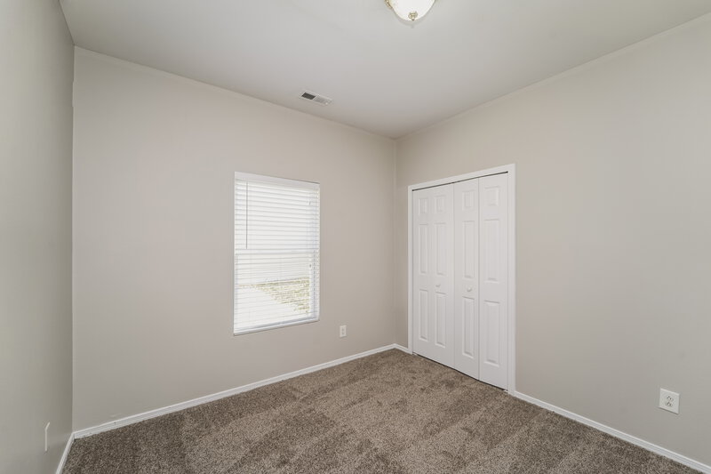 1,910/Mo, 2527 Buckleigh Dr Charlotte, NC 28215 Misc View 11