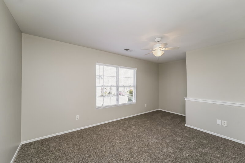 1,910/Mo, 2527 Buckleigh Dr Charlotte, NC 28215 Misc View 12