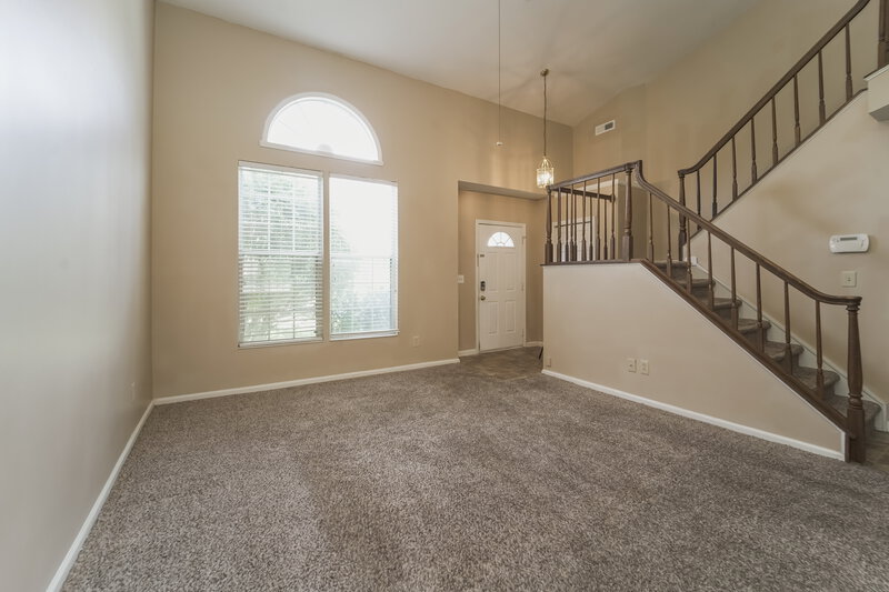 1,995/Mo, 11000 Hunters Trce Charlotte, NC 28262 Living Room View 2