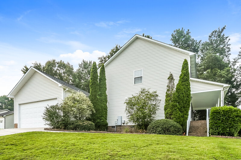 1,975/Mo, 1219 Piney Church Rd Concord, NC 28025 Rear View