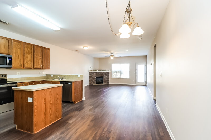 1,890/Mo, 10926 Slalom Hill Rd Charlotte, NC 28278 Dining Room View