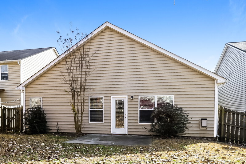 1,890/Mo, 10926 Slalom Hill Rd Charlotte, NC 28278 Rear View