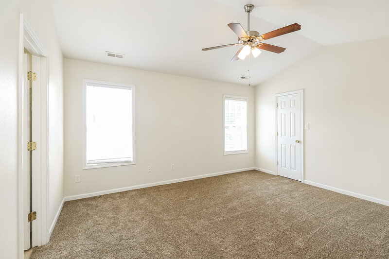 2,280/Mo, 13515 Stones Landing St Charlotte, NC 28278 Main Bedroom View
