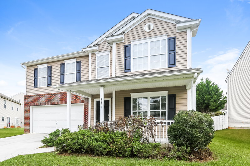 2,060/Mo, 9211 Corey Commons Ave Charlotte, NC 28216 Front View 2