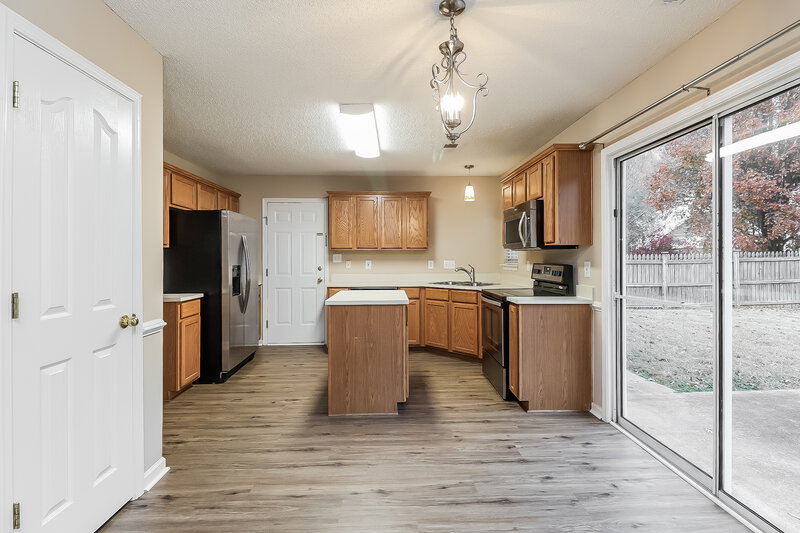 1,800/Mo, 15214 Leslie Brook Rd Huntersville, NC 28078 Floorplan View 3