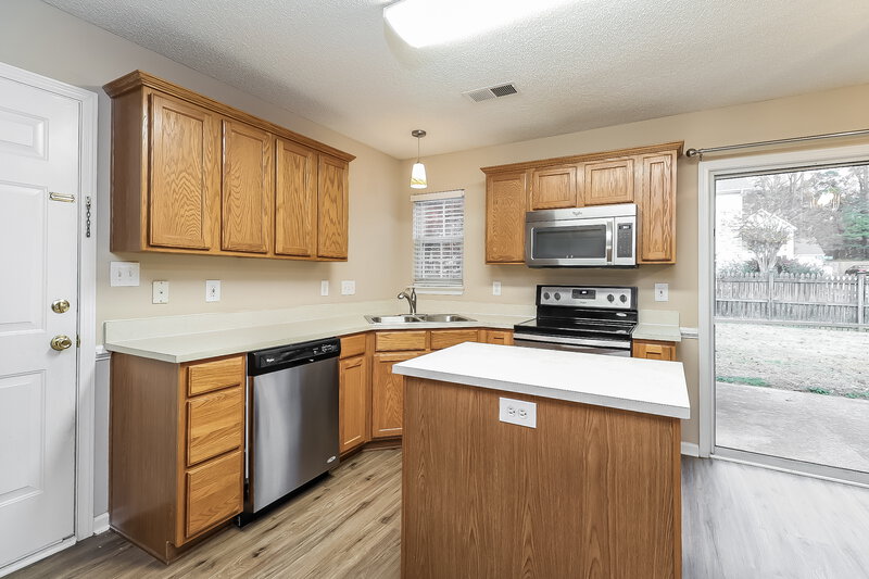 1,800/Mo, 15214 Leslie Brook Rd Huntersville, NC 28078 Misc View 5