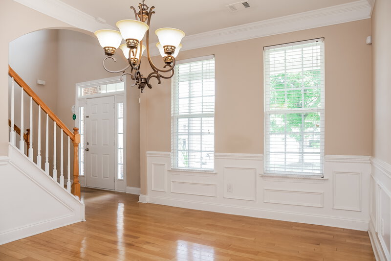 2,610/Mo, 10023 Montrose Dr NW Charlotte, NC 28269 Dining Room View