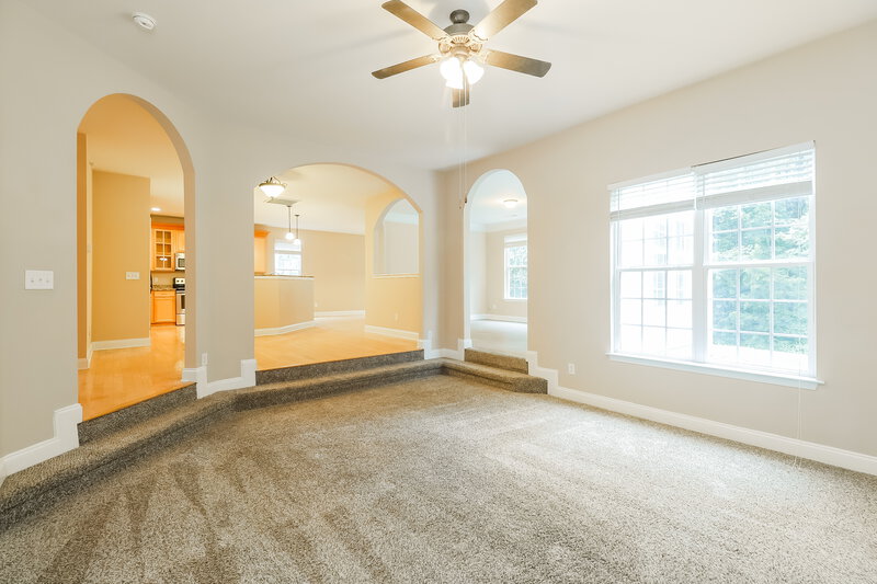2,770/Mo, 10023 Montrose Dr NW Charlotte, NC 28269 Family Room View 2