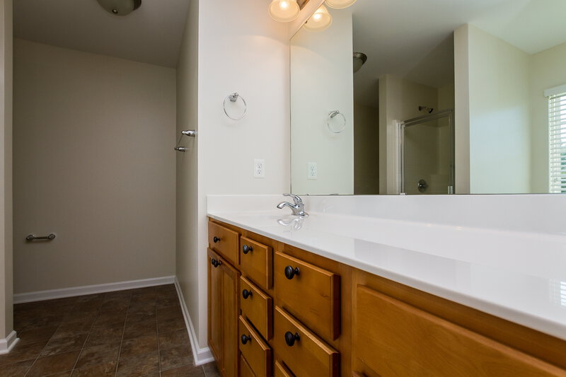 2,555/Mo, 17204 Hampton Trace Rd Huntersville, NC 28078 Master Bathroom View