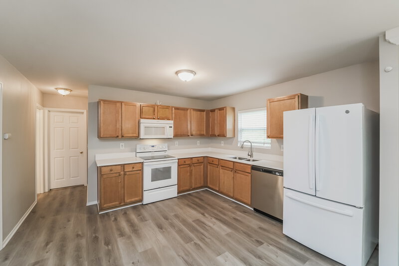 2,080/Mo, 8808 Chalkstone Rd Charlotte, NC 28216 Kitchen View