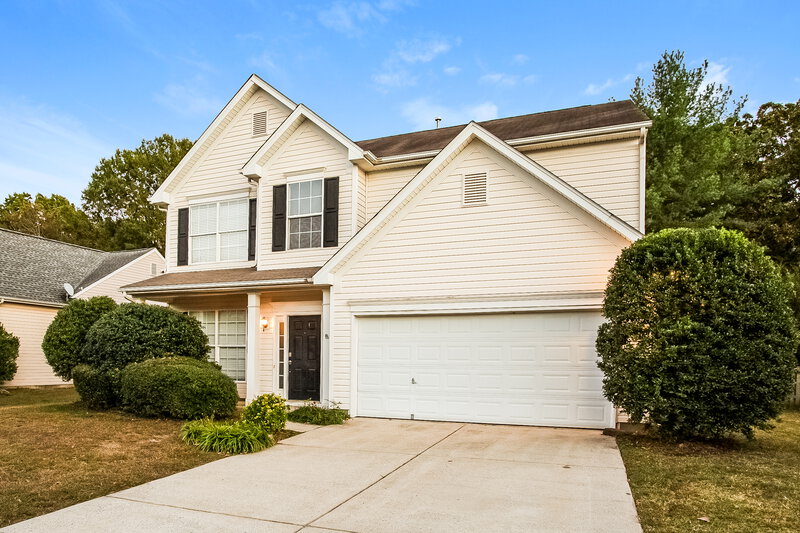 2,355/Mo, 6205 Roseway Ct Harrisburg, NC 28075 Front View