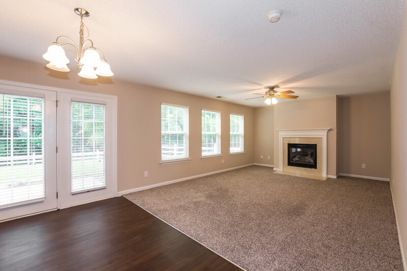 1,925/Mo, 3926 Edgeview Dr Indian Trail, NC 28079 Family Room View