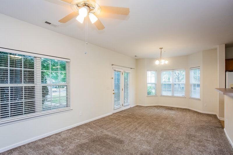 1,835/Mo, 19404 Fridley Ln Cornelius, NC 28031 Living Room View 2