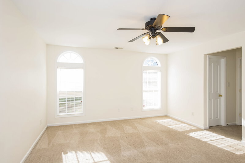 2,190/Mo, 4134 Planters Watch Dr Charlotte, NC 28278 Living Room View