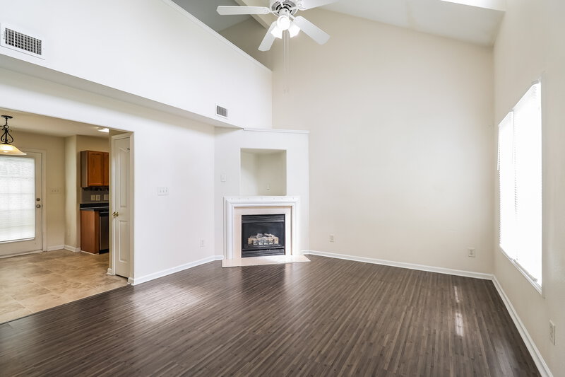 2,085/Mo, 4134 Planters Watch Dr Charlotte, NC 28278 Living Room View 2