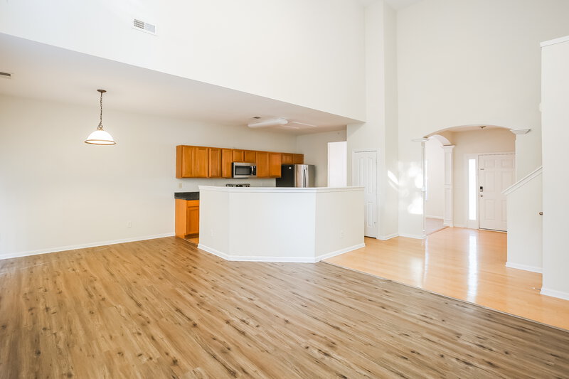 1,960/Mo, 15132 Oldcorn Ln Charlotte, NC 28262 Living Room View 2