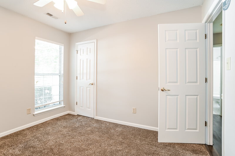 2,000/Mo, 14214 Walkers Crossing Dr Charlotte, NC 28273 Bedroom View